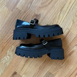 Princess Polly platform patent vegan leather loafers / Mary Jane’s